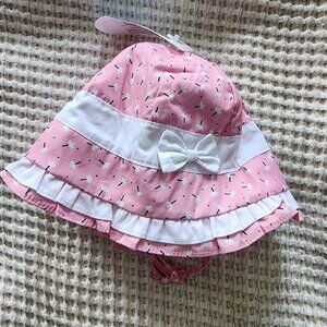 Baby girl infant hat from Italy NWT